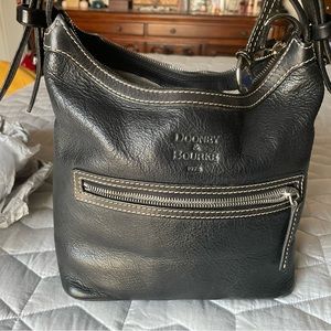 Dooney & Bourke pebbled leather handbag